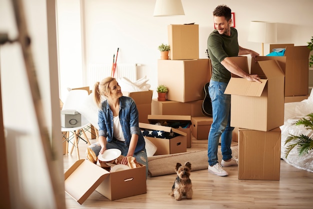 Protecting Your Move: How to Avoid Scams When Hiring Packers and Movers in Chandigarh - Breezio - Collaborative Research Platform